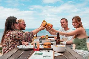 Nomads Magnetic Island - Hostel
