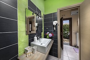 Petradi Hotel