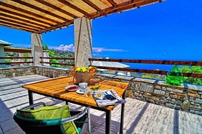 Petradi Hotel