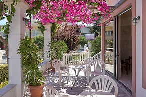 Apollon Hotel Apartments