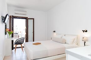Depis Place & Apartments