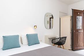Depis Place & Apartments