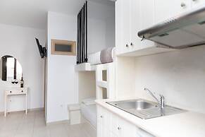 Depis Place & Apartments
