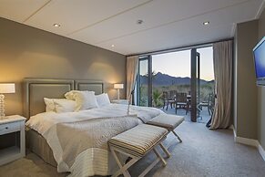 Commonage Villas by Staysouth
