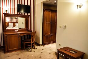 Hotel Karolina