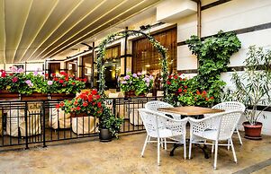 Hotel Karolina
