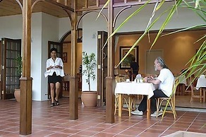 Hlangana Lodge