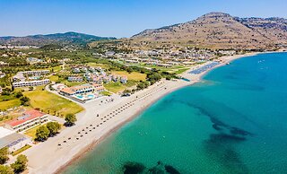 Lardos Bay