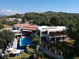 Demetriou Paradisos Hills