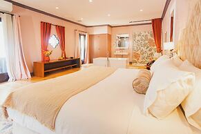 Aubrey Hotel Boutique
