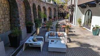 Aubrey Hotel Boutique