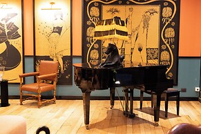 Aubrey Hotel Boutique