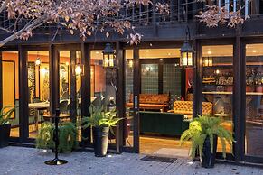 Aubrey Hotel Boutique