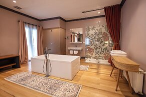Aubrey Hotel Boutique