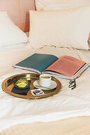 Aubrey Hotel Boutique