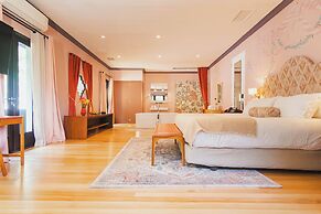 Aubrey Hotel Boutique