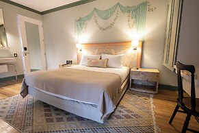 Aubrey Hotel Boutique