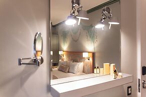Aubrey Hotel Boutique