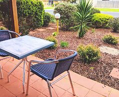Seaview Motel and Apartments