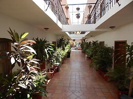 Cabo Cush Hotel