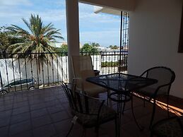 Cabo Cush Hotel