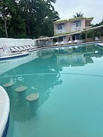 Fun Holiday Beach Resort