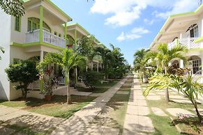 Fun Holiday Beach Resort