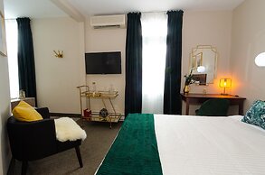 Hotel Dorion
