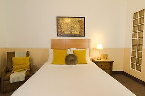 Hotel Dorion