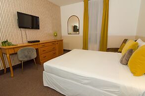 Hotel Dorion