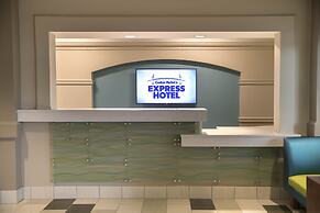 Cedar Point's Express Hotel