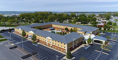 Cedar Point's Express Hotel