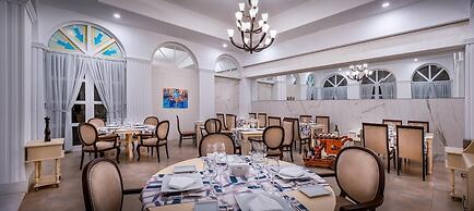 Baia Lara Hotel