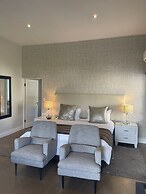 Plumwood Boutique Hotel