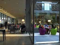 The Gibson Hotel Dublin City