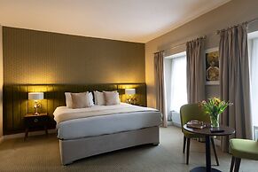 Cahir House Hotel