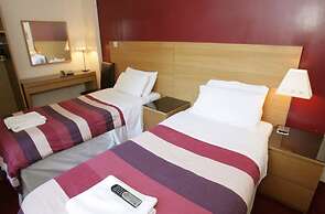 Clifton Hotel