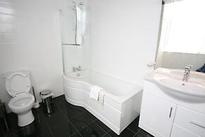 Clifton Hotel