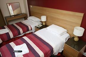 Clifton Hotel