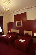 Clifton Hotel