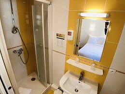Citotel Le Volney