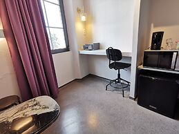 7 Art Hotel Cannes