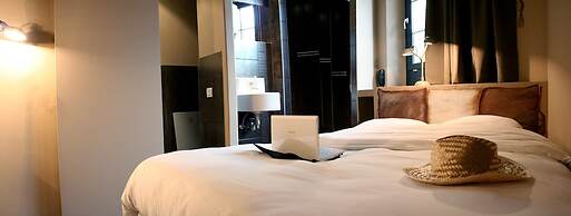 7 Art Hotel Cannes
