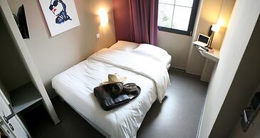7 Art Hotel Cannes