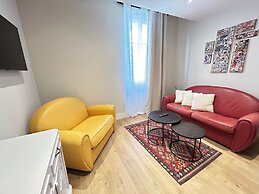 7 Art Hotel Cannes
