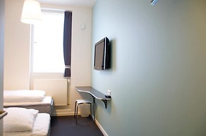 Motel X