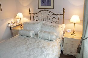 Highfield Guest House