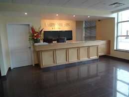 Empress Inn and Suites by The Falls