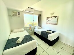 Reef Gateway Apartments