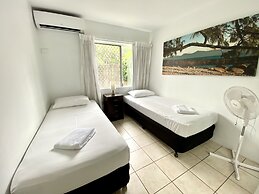 Reef Gateway Apartments